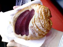 今日のバンドール・・・りんごの赤ワイン煮デニッシュ