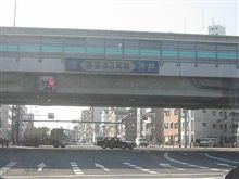 なにがしたいんだか