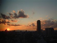 夕陽は赤く。