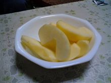 「とよタマ」りんごを食らう(^○^)