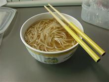 今日の昼食（めざせデジカメ）