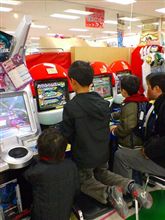 本日の出費　金壱百円也ε- (&#180;ー`*) フッ