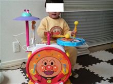 チビッコドラマー誕生！？