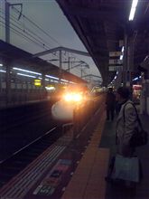 では…