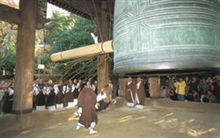 ゴォ～～ン！　自動鐘木
