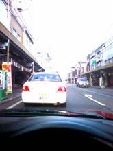 動かん…