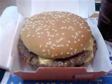 ダブルクォーターパウンダー・チーズバーガー