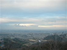 一年の計は