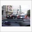 囲まれた・・！