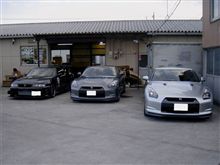 右からR35,R35,BCNR33