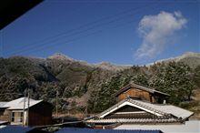 新年２度目の雪、バッテリーターミナル、燃費。