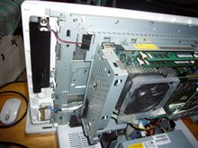 富士通パソコンを納品。