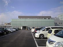 混んでます…