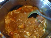 今日はカレーの日？