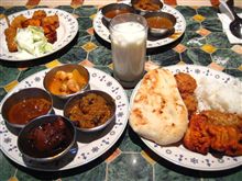 ディズニーでカレー♪