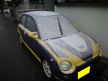 オプティに初めて雪が乗っかりました☆
