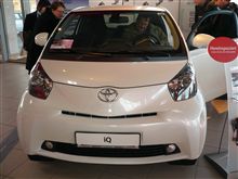 トヨタ、IQ。
