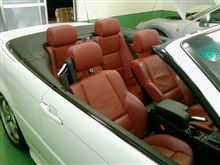 ＢＭＷ３３０iカブリオレ内装！