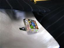 カラフルなスワロフスキーがたっぷり