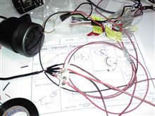 オートゲージブースト計の配線加工