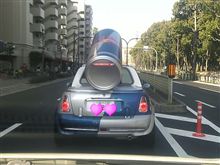 この車なぁ～に？
