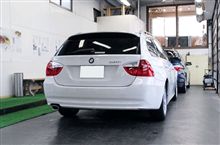 BMW320ツーリングのリアハッチの異音（その後）