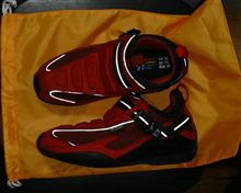 レーシングシューズを入れる袋を買ってきた。笑