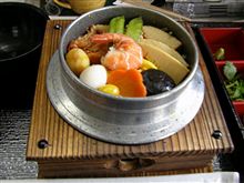 毎年恒例の釜飯