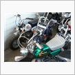 古い型のホンダ　モンキーを沢 ...