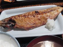 今日のランチは、「海鵬」サバ塩定食　700円