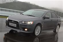 三菱汽車 銷售 ( 中国 ) 有限公司 営業開始 ・・・・ 三菱汽車 銷售 ( 中国 ) 有限公司 営業開始 ・・・・