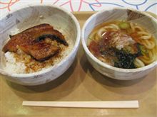 刈谷SAのうな丼セット　980円
