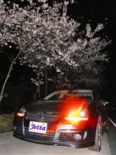 フロントグリルが・・・