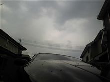 おっ！　降ってきたね・・。
