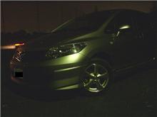 夜の撮影を頑張ってみる(車だよ) 夜の撮影を頑張ってみる(車だよ)
