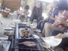 焼いてます(^-^)