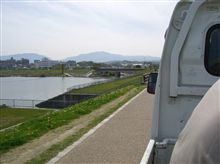 二日酔いにはキツイ…
