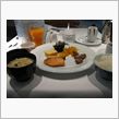 朝食も日本食。