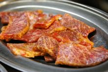 「八廣」のカルビ 900円