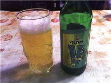 最近混ぜ物ビールがいっぱいあります。