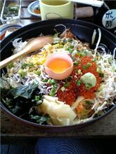 イクラしらす丼
