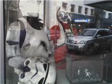 まだ残ってます、スターウオーズ専門店？！