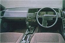 ★本日もまた、この車、な～んだ？　★