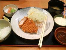 今日の昼食は 