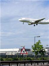 飛行機注意