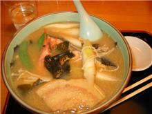 今日のお昼もラーメン。