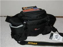 Lowepro（ロープロ）。