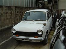 近所で見つけた旧車