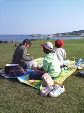 天気がいいのでピクニック