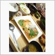 昼食は大戸屋で…